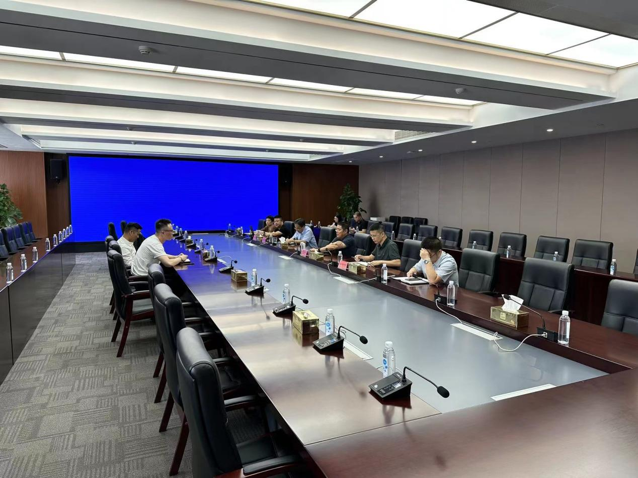 浙江mg冰球突破集团与荆门市交通投资集团共商合作事宜