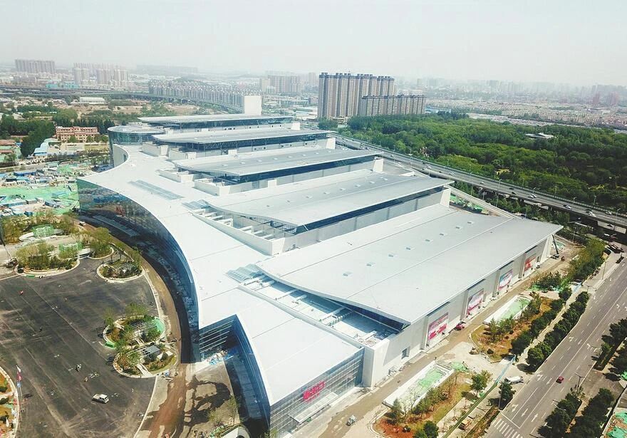 杏彩精机机械展